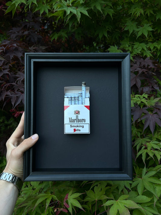 RED USD 'SMOKING BILLS' ARTWORK
